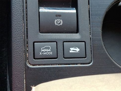 Used 2017 Subaru Outback 2.5i Limited image 26