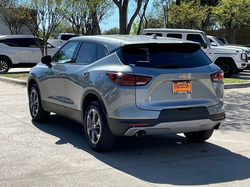 Used 2025 Chevrolet Blazer LT image 4