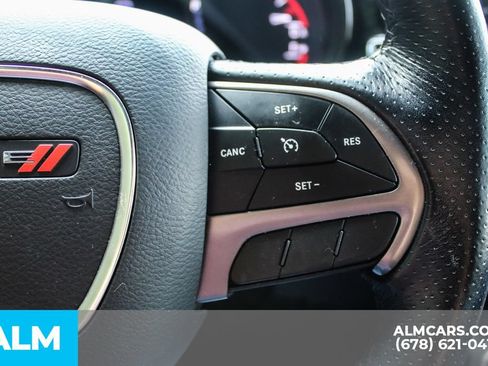 Used 2023 Dodge Durango SXT RWD image 24