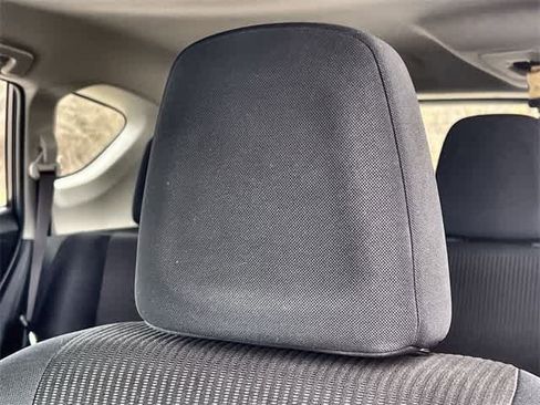 Used 2018 Toyota RAV4 LE image 25