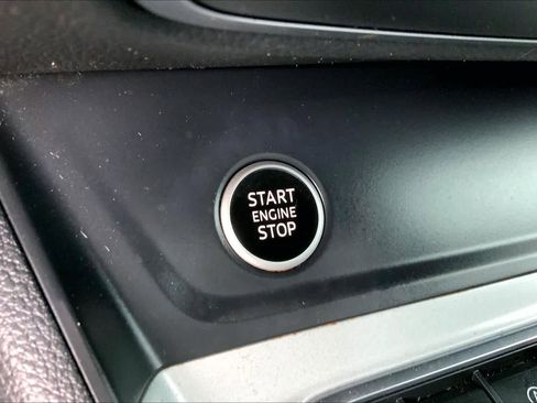 Used 2021 Audi Q3 2.0T Premium w/ Convenience Package image 30