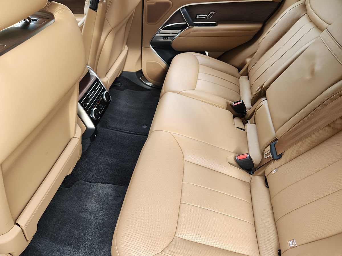 Used 2023 Land Rover Range Rover SE AWD/4WD image 52