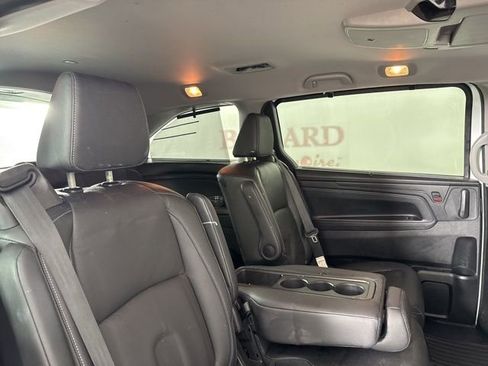 Used 2024 Honda Odyssey Touring image 18