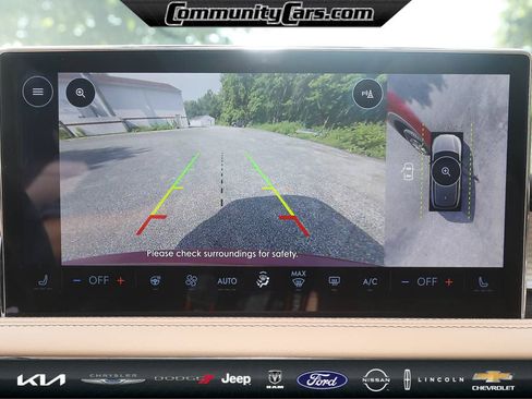 Used 2023 Lincoln Corsair FWD w/ Equipment Group 101A image 18