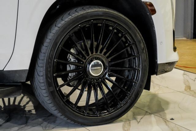 Used 2023 Cadillac Escalade Sport RWD image 78