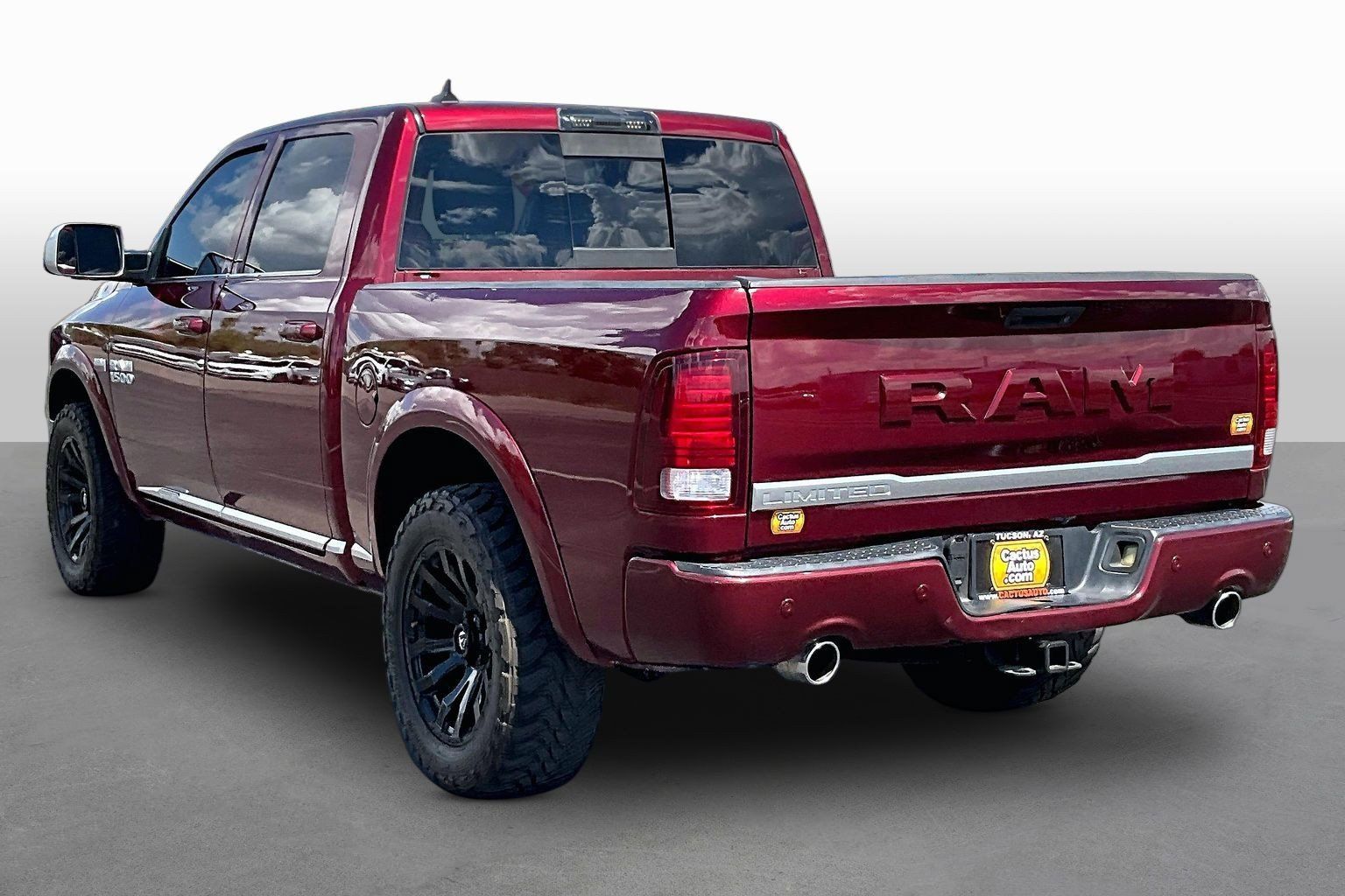 Used 2018 RAM 1500 Limited RWD image 11