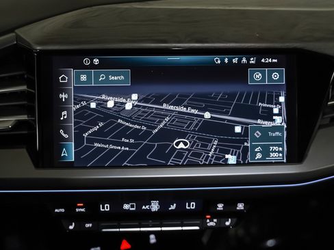 Used 2024 Audi Q4 e-tron Premium Plus w/ Premium Plus image 20