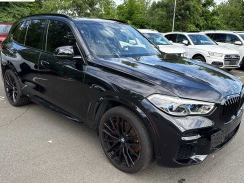 Used 2022 BMW X5 M50i w/ Executive Package AWD/4WD image 3