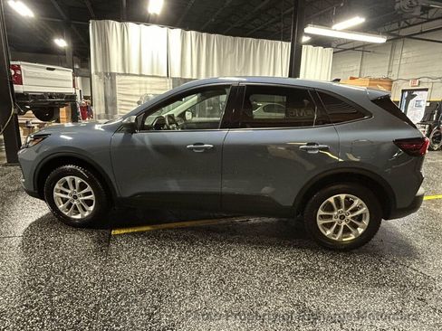 Used 2025 Ford Escape Active AWD/4WD image 6