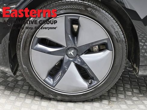 Used 2019 Tesla Model 3 Standard Range Plus image 29