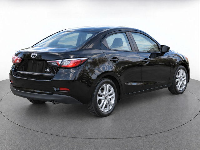 Used 2018 Toyota Yaris iA FWD image 5