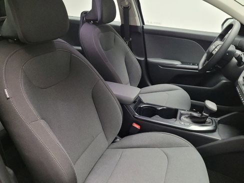 Used 2025 Kia K4 FWD image 21