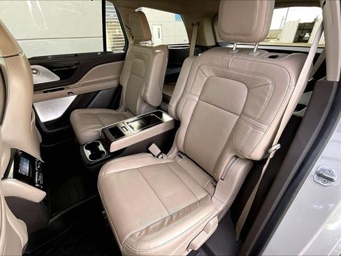 Used 2022 Lincoln Aviator Grand Touring w/ Equipment Group 301A image 20