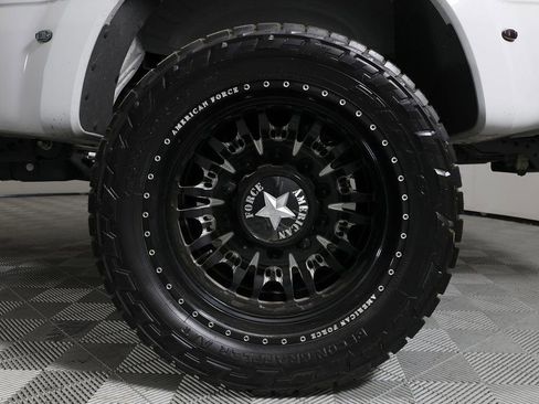 Used 2025 Ford F450 Platinum w/ Platinum Plus Package image 49