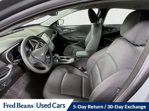 Used 2024 Chevrolet Malibu LT FWD image 28