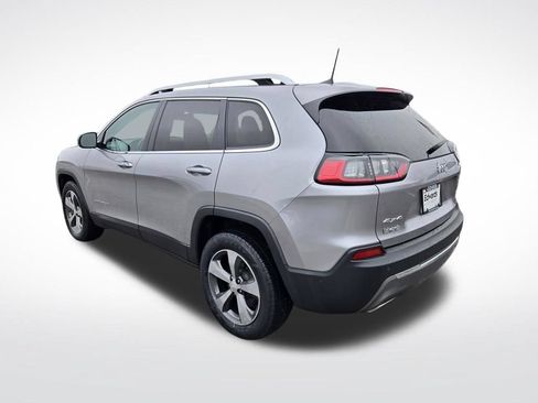 Used 2019 Jeep Cherokee Limited w/ Luxury Group AWD/4WD image 8