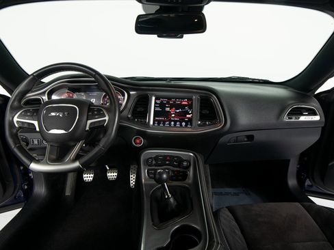 Used 2015 Dodge Challenger SRT Hellcat image 27
