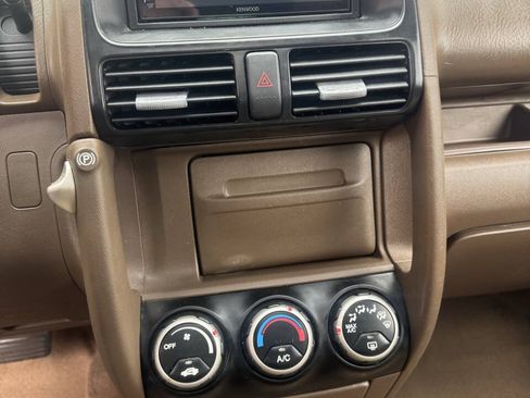 Used 2003 Honda CR-V EX image 16