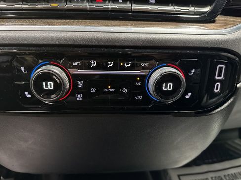 Used 2023 Chevrolet Silverado 1500 LT AWD/4WD image 28