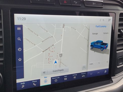 Certified 2021 Ford F150 Lariat w/ Equipment Group 502A High image 28