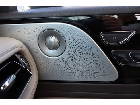 Used 2022 Lincoln Aviator Reserve w/ Equipment Group 201A image 45