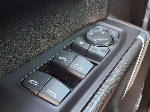 Used 2021 GMC Sierra 1500 AT4 w/ Technology Package image 17