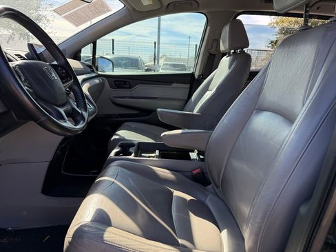 Used 2018 Honda Odyssey EX-L image 13