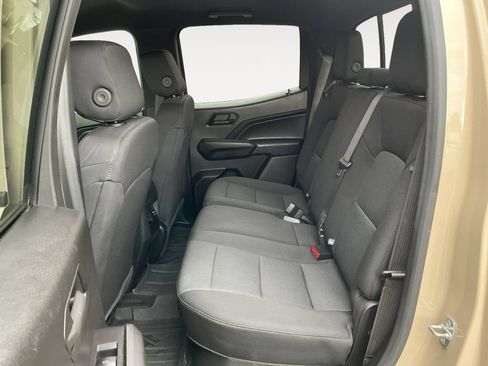 Certified 2023 Chevrolet Colorado Trail Boss w/ Technology Package AWD/4WD image 15