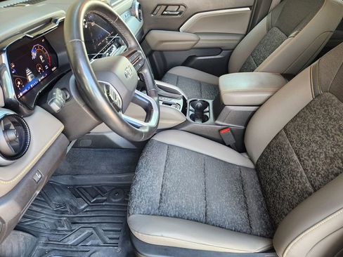 Used 2024 Chevrolet Colorado ZR2 w/ Safety Package image 13