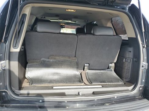 Used 2012 GMC Yukon Denali image 9