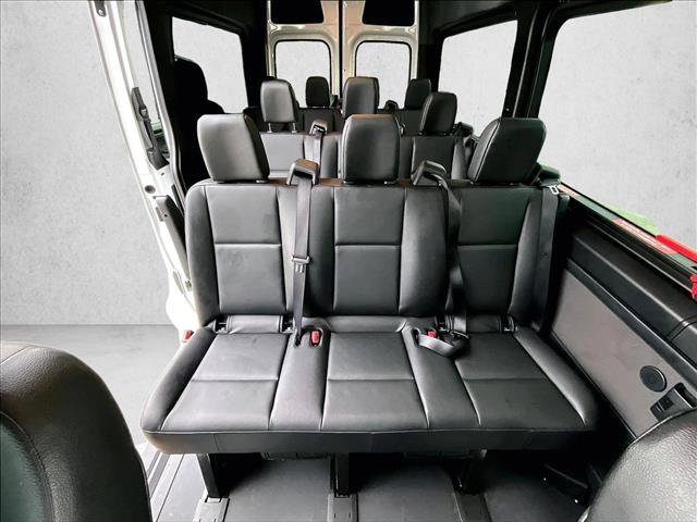 Used 2022 Mercedes-Benz Sprinter 2500 image 11
