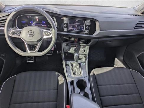 Used 2023 Volkswagen Jetta Sport image 16