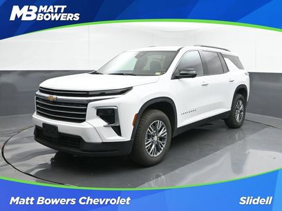 Used 2024 Chevrolet Traverse LT