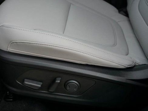 New 2026 Hyundai Santa Cruz SEL FWD image 11