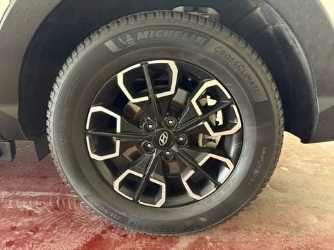 Used 2023 Hyundai Santa Cruz SEL Premium w/ Cargo Package image 28