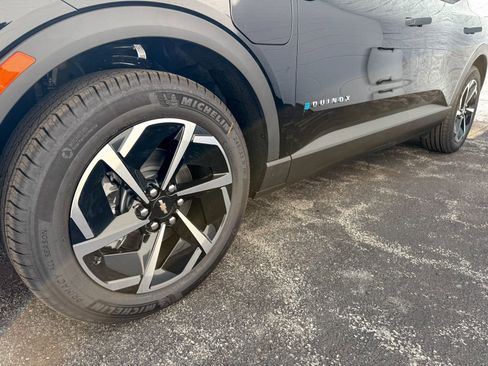 New 2026 Chevrolet Equinox EV LT w/ Comfort Package image 5