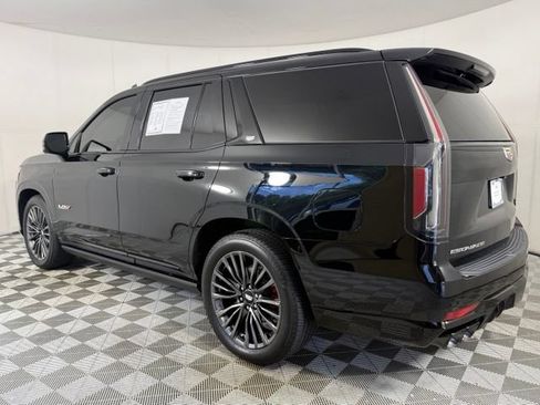 Certified 2023 Cadillac Escalade V AWD/4WD image 5