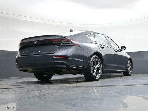 Used 2023 Honda Accord EX image 29