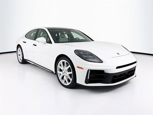 New 2026 Porsche Panamera image 7