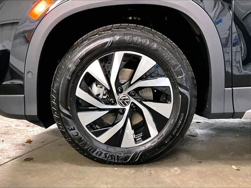 New 2026 Volkswagen Tiguan S AWD/4WD image 11