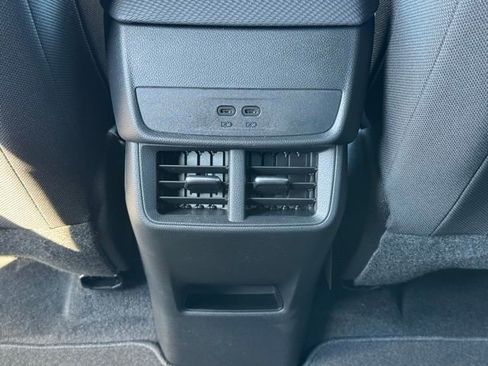 New 2026 Chevrolet Equinox LT w/ Safety and Technology Package AWD/4WD image 7
