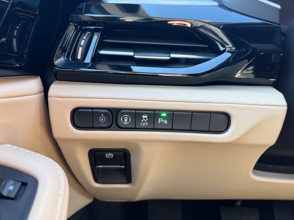 Used 2026 Acura MDX w/ Technology Package AWD/4WD image 17