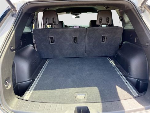 Used 2019 Chevrolet Blazer Premier image 26