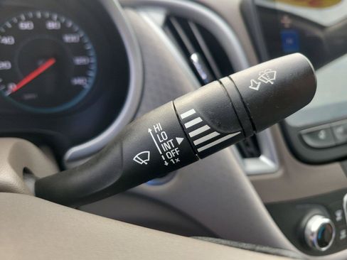 Used 2024 Chevrolet Malibu LT FWD image 27