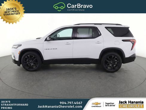 Used 2024 Chevrolet Traverse RS w/ LPO, Floor Liner Package FWD image 6