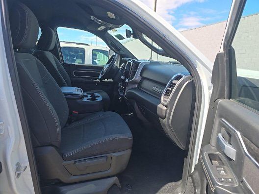 Used 2024 RAM 2500 Big Horn w/ Sport Appearance Package AWD/4WD image 8