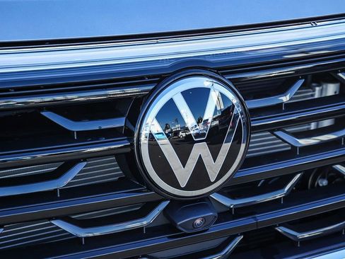 New 2026 Volkswagen Atlas SEL Premium R-Line image 18