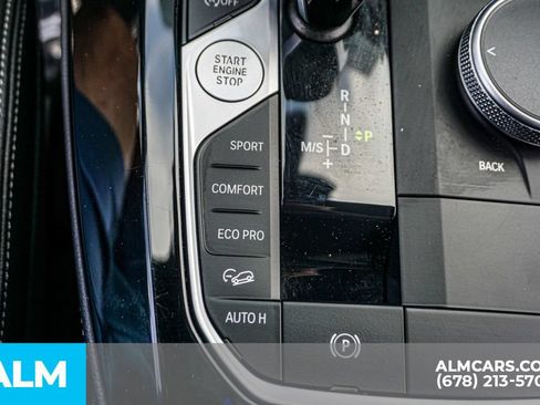 Used 2025 BMW X4 xDrive30i AWD/4WD image 42