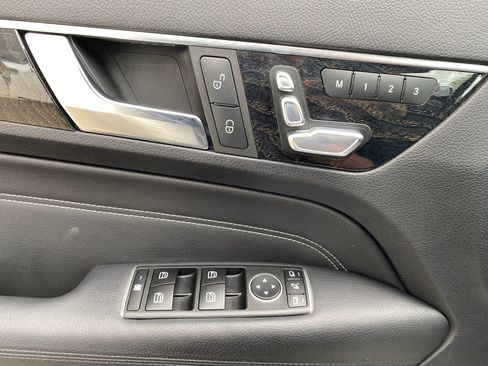 Used 2016 Mercedes-Benz E 400 4MATIC Coupe image 23