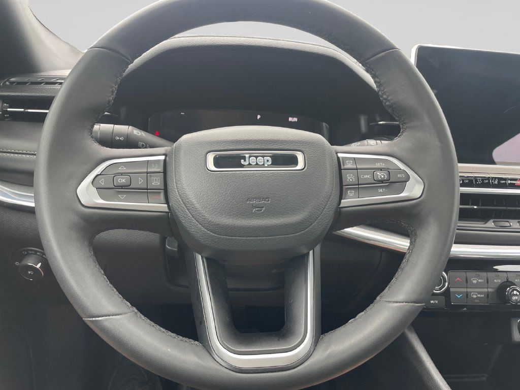 Used 2023 Jeep Compass High Altitude AWD/4WD image 25